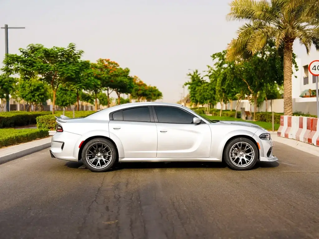 Dodge Charger SRT