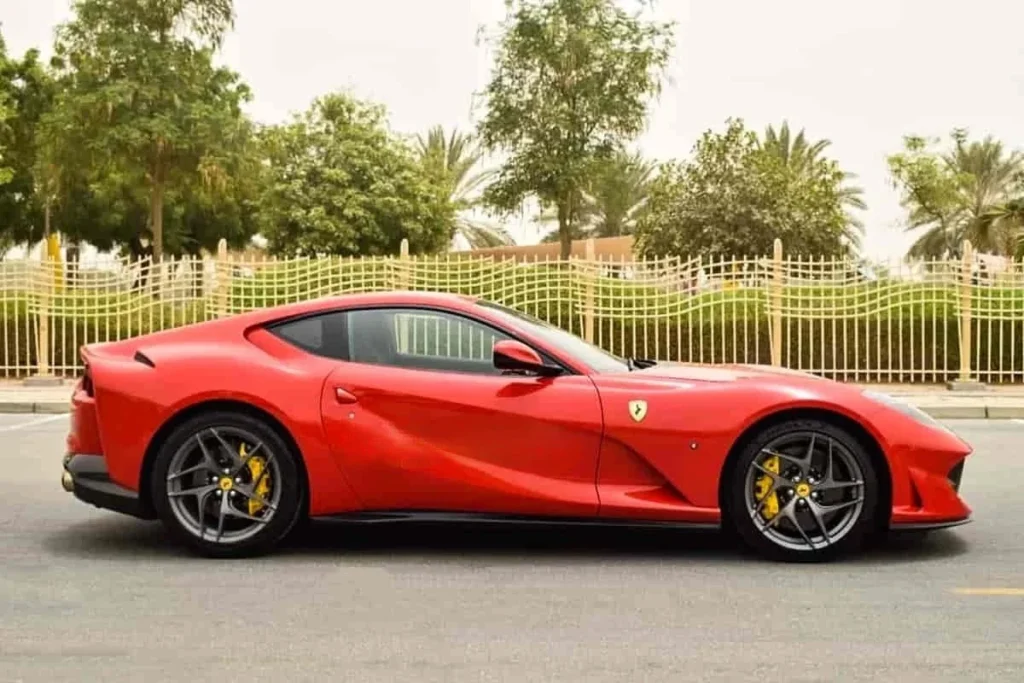 Ferrari 812 Superfast