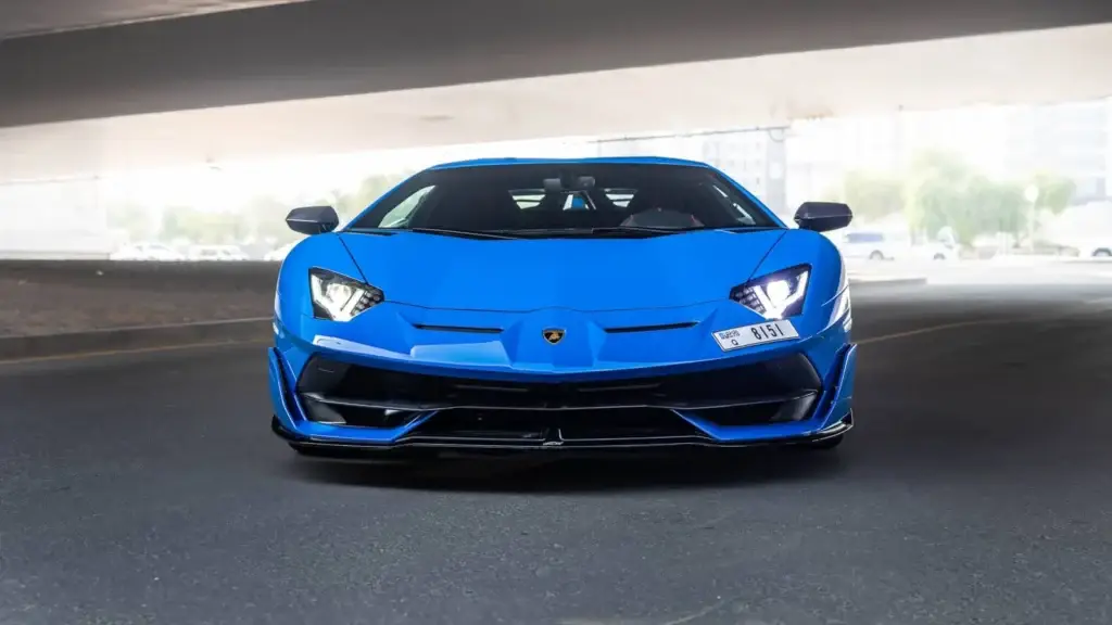 Lamborghini Aventador SVJ Blue
