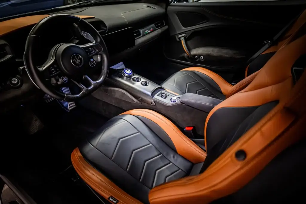 Maserati MC120